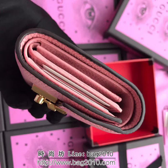 GUCCI古馳 歐洲正品原單 padlock系列 最新款短皮夾 453155 櫻花粉摔紋全皮 WTG1193